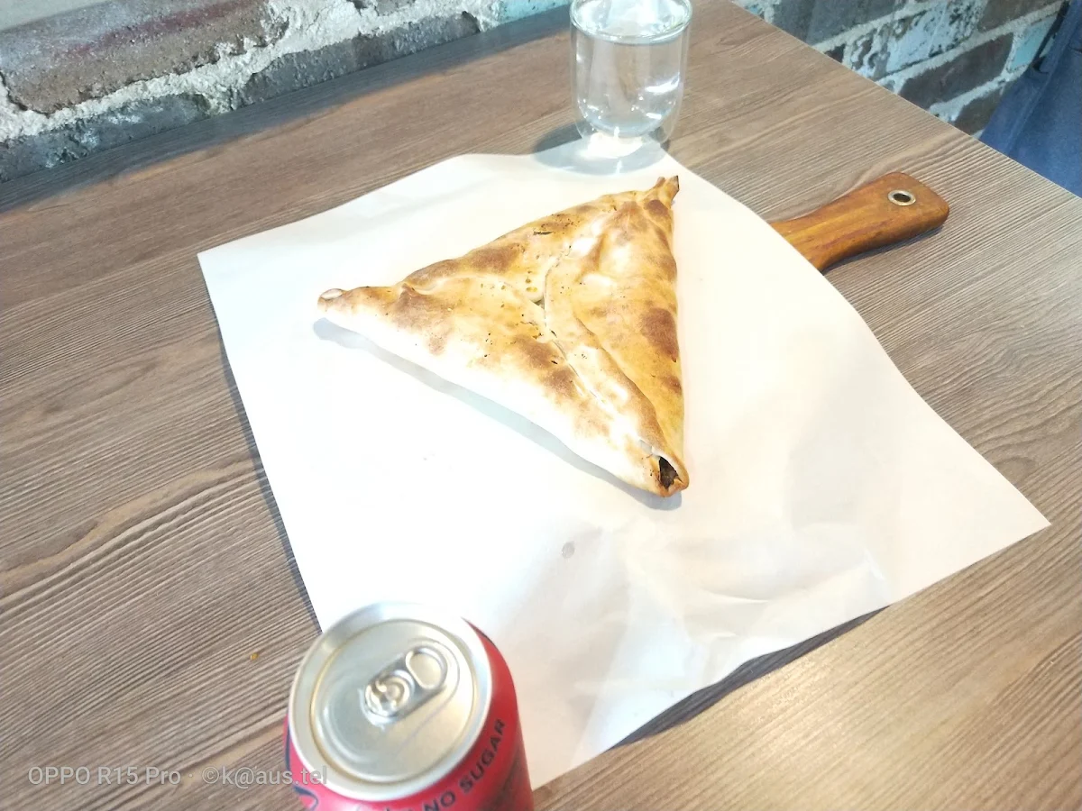 Spinach Fetta Cheese Triangle, LA Moosh Bakery Cafe