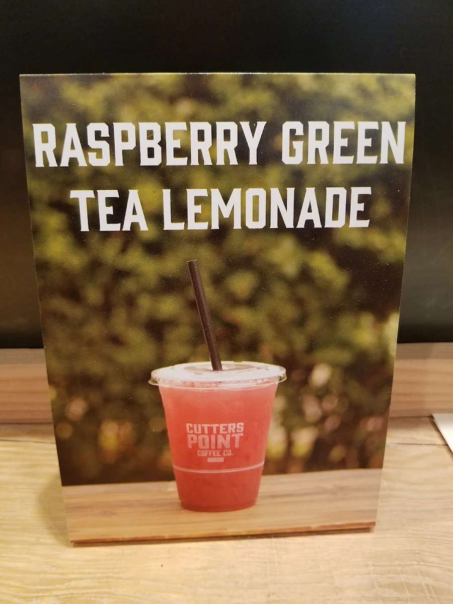 Raspberry Green Tea Lemonade