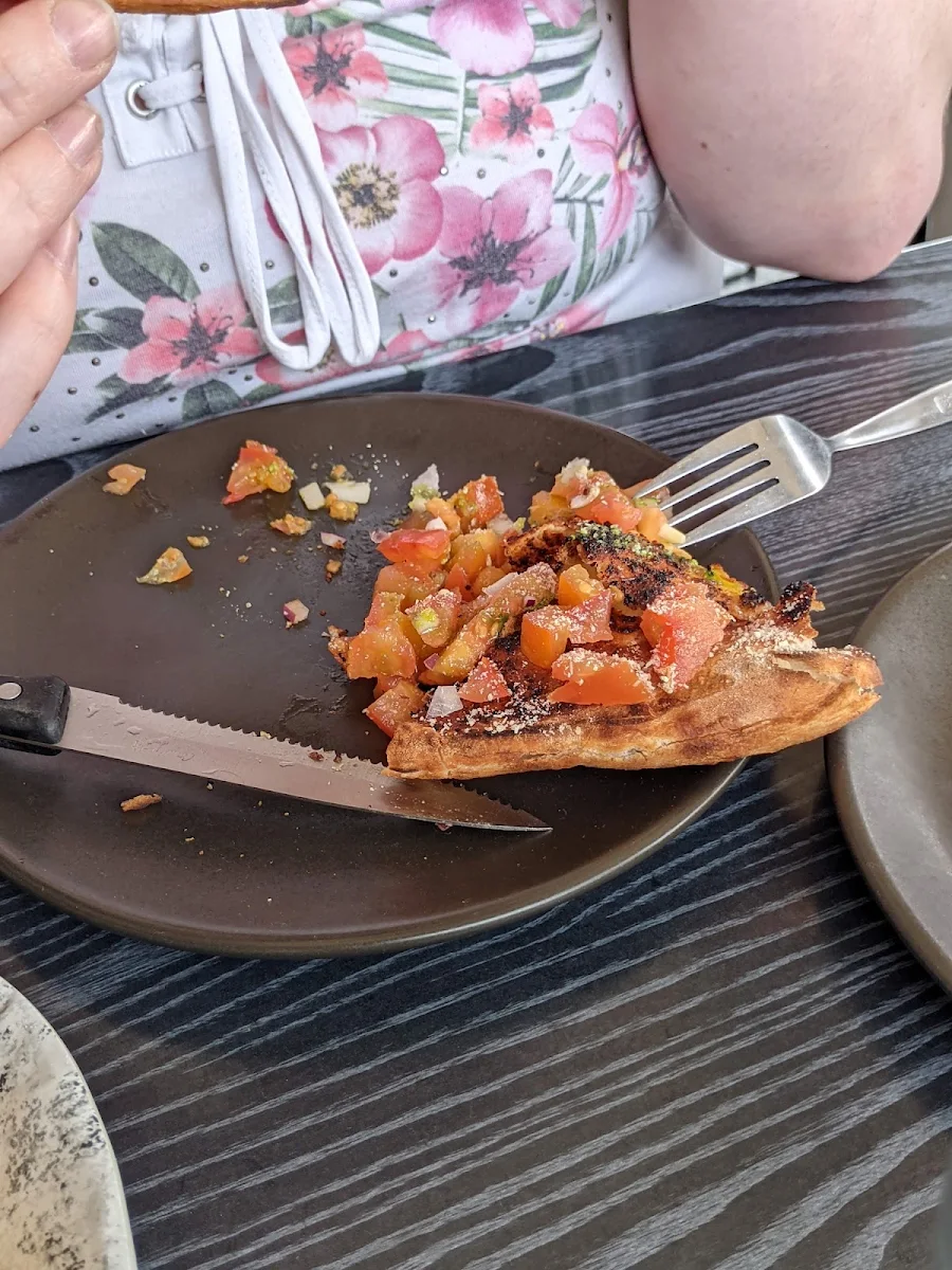 Bruschetta Pizza, FRATELLI Frankston