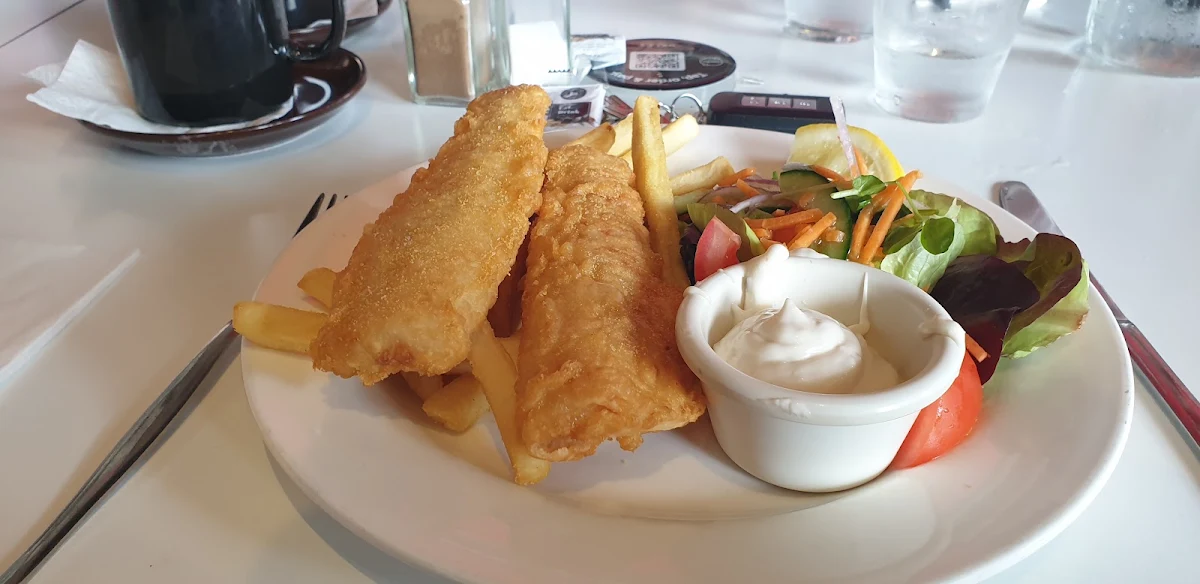Battered Fish and Chips, Oxley Tavern
