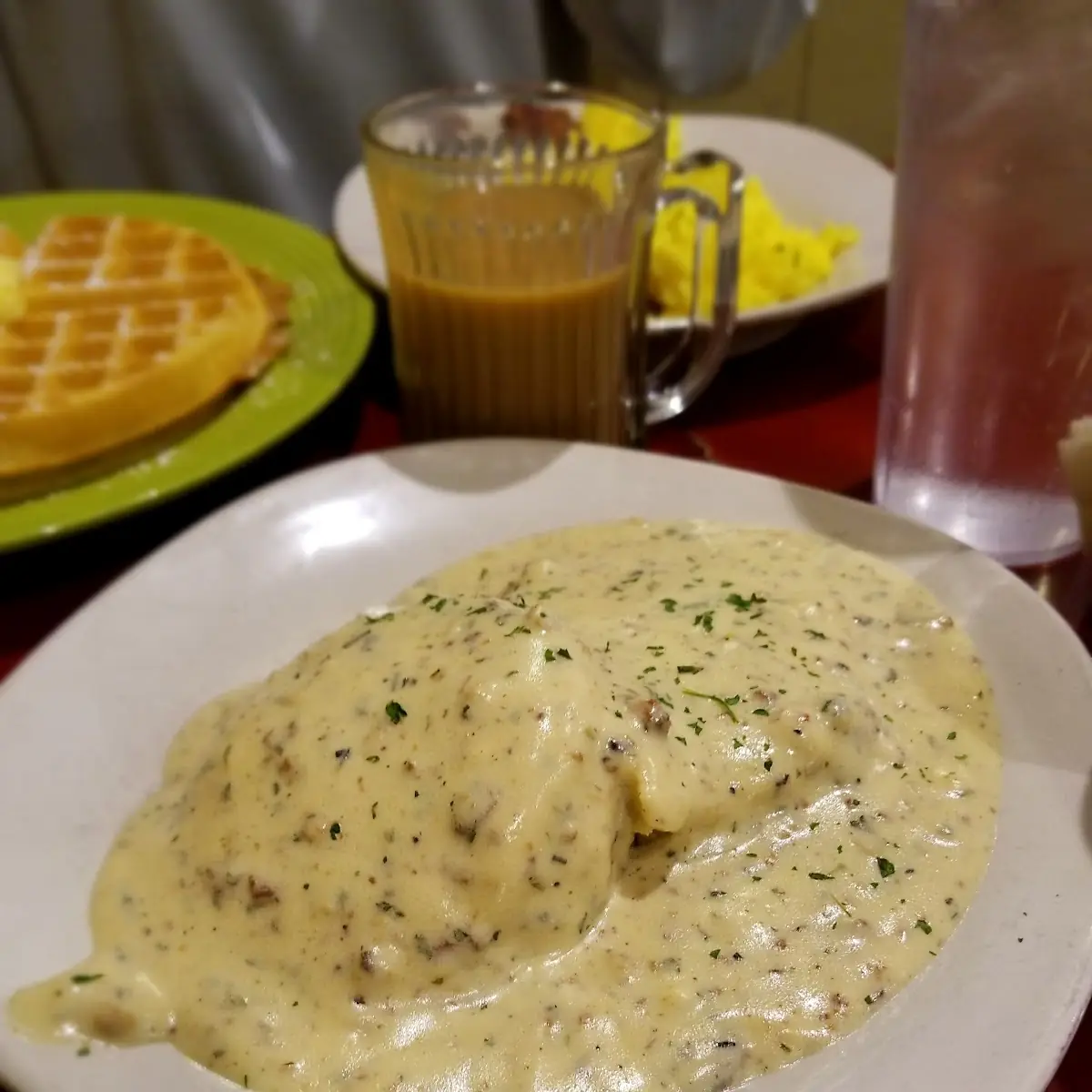 Tyler's Famous Biscuits & Gravy