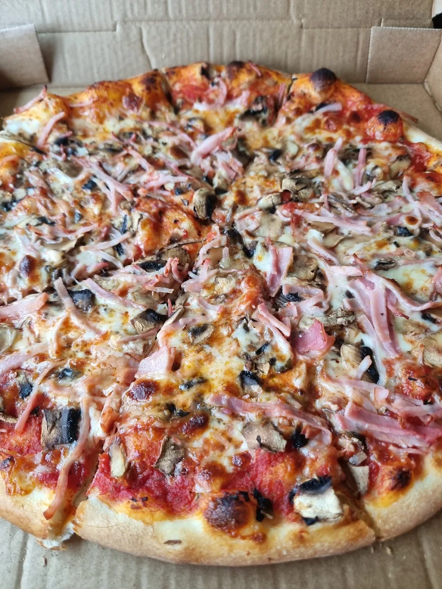 Highlights, Heat Woodfired Pizza Bar
