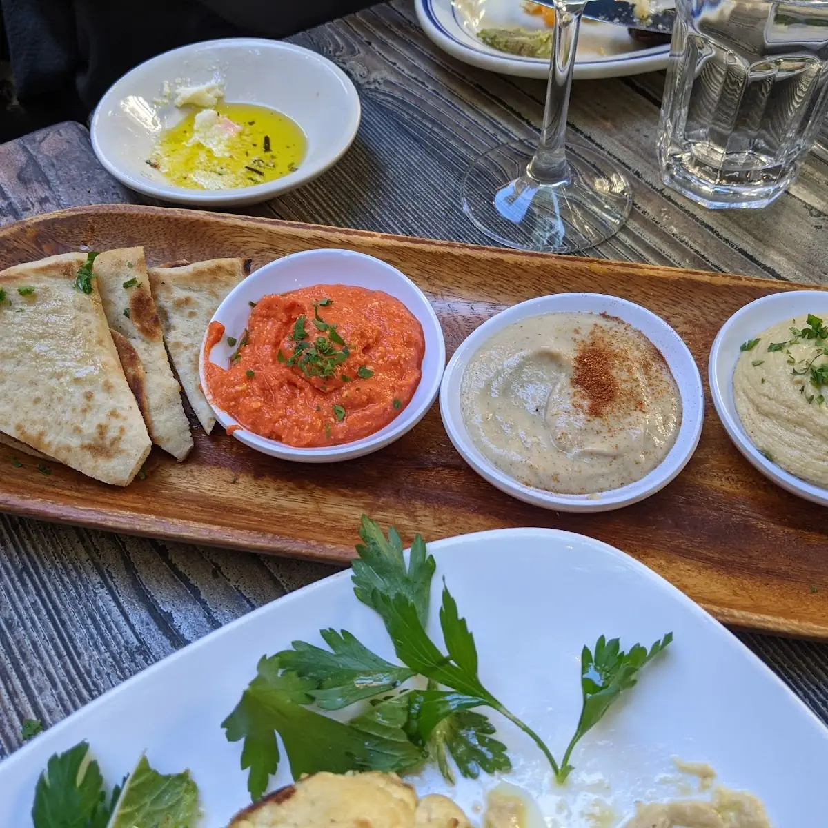 Hummus & Pita