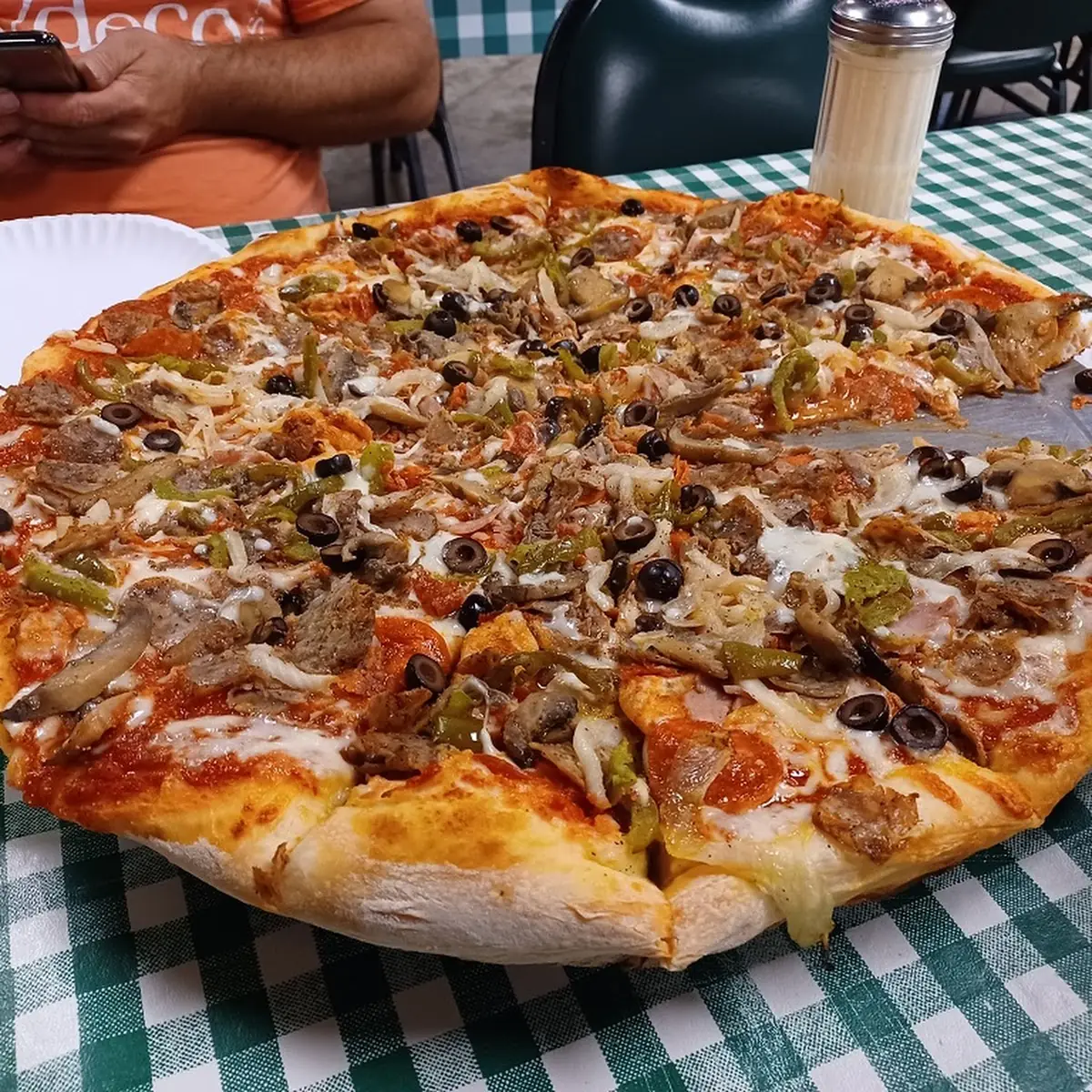 Large Supreme Pizza
