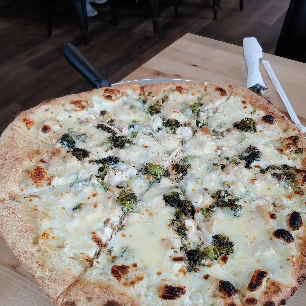 Chicken Alfredo Pizza