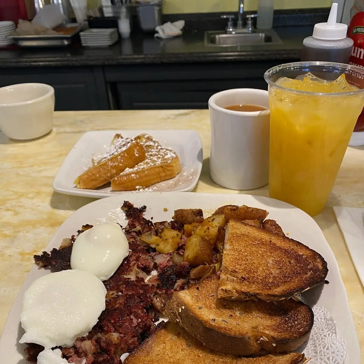 Corned Beef Hash & Eggs