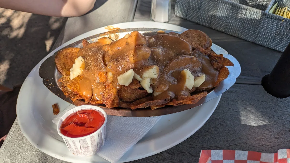 Scott Skins Poutine