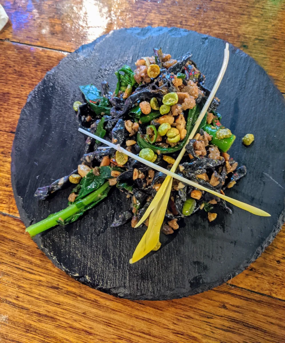 Charcoal Noodles, SHU