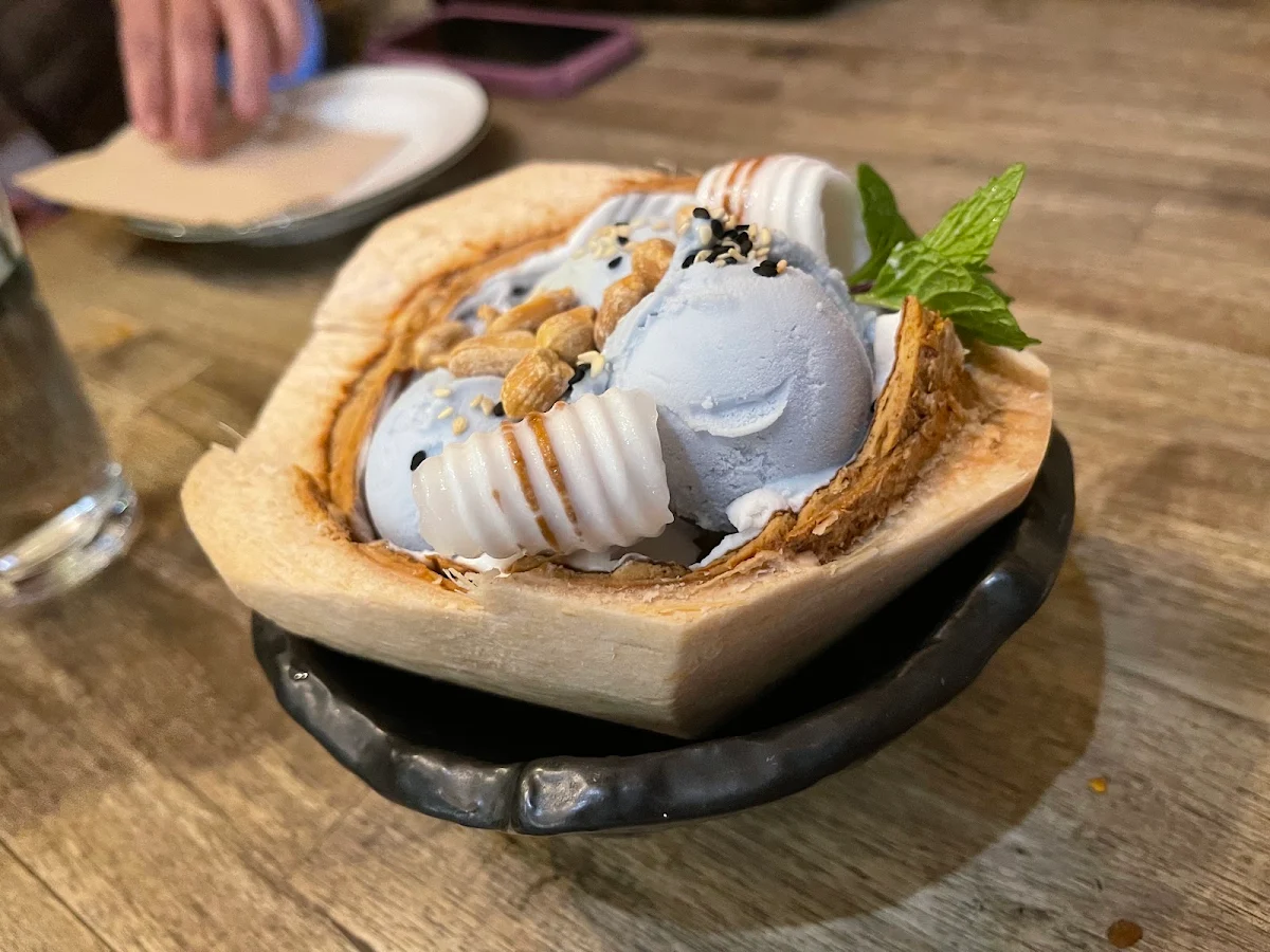 Butterfly Pea Coconut Ice Cream, BAAN BAAN Perth