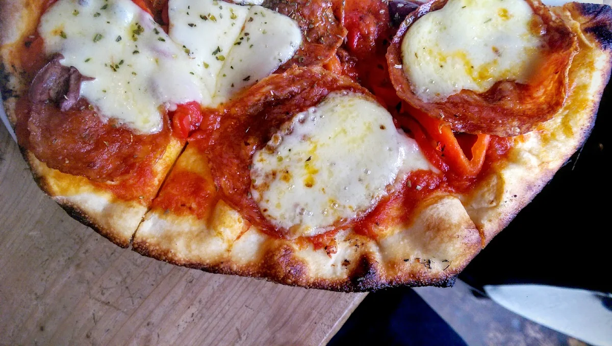 Calabrese Pizza, KOUKLA CAFE