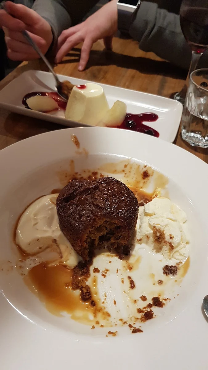 Sticky Date Pudding, KOUKLA CAFE