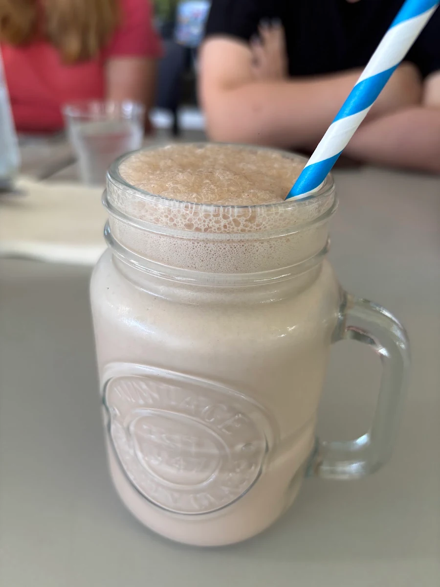 Banana Milkshake, Waffle On Cairns