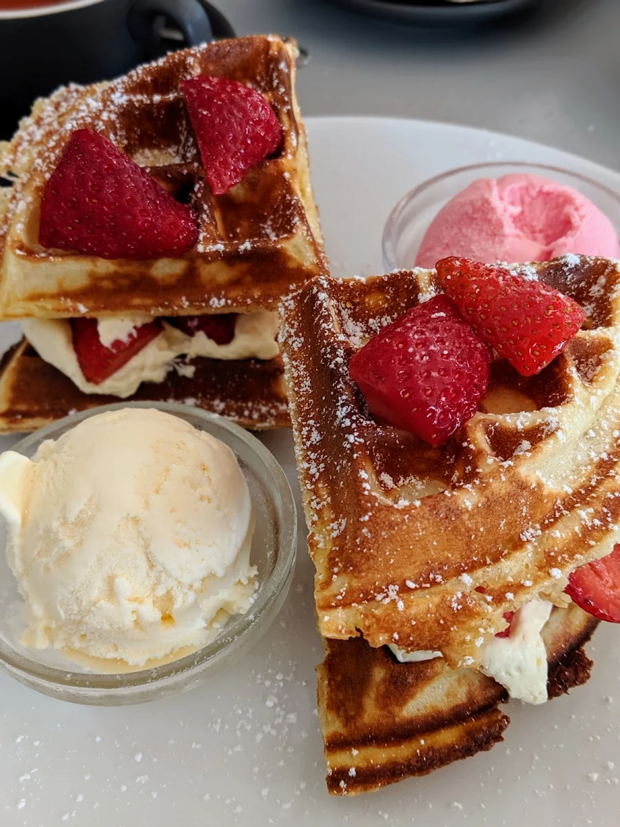 Strawberry Fields, Waffle On Cairns