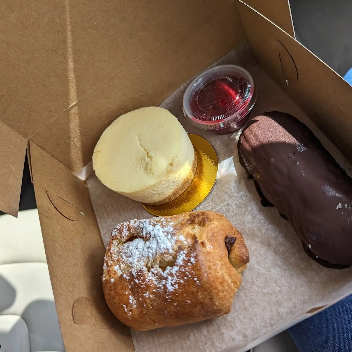 Cheesecake Croissant Chocolate Eclair