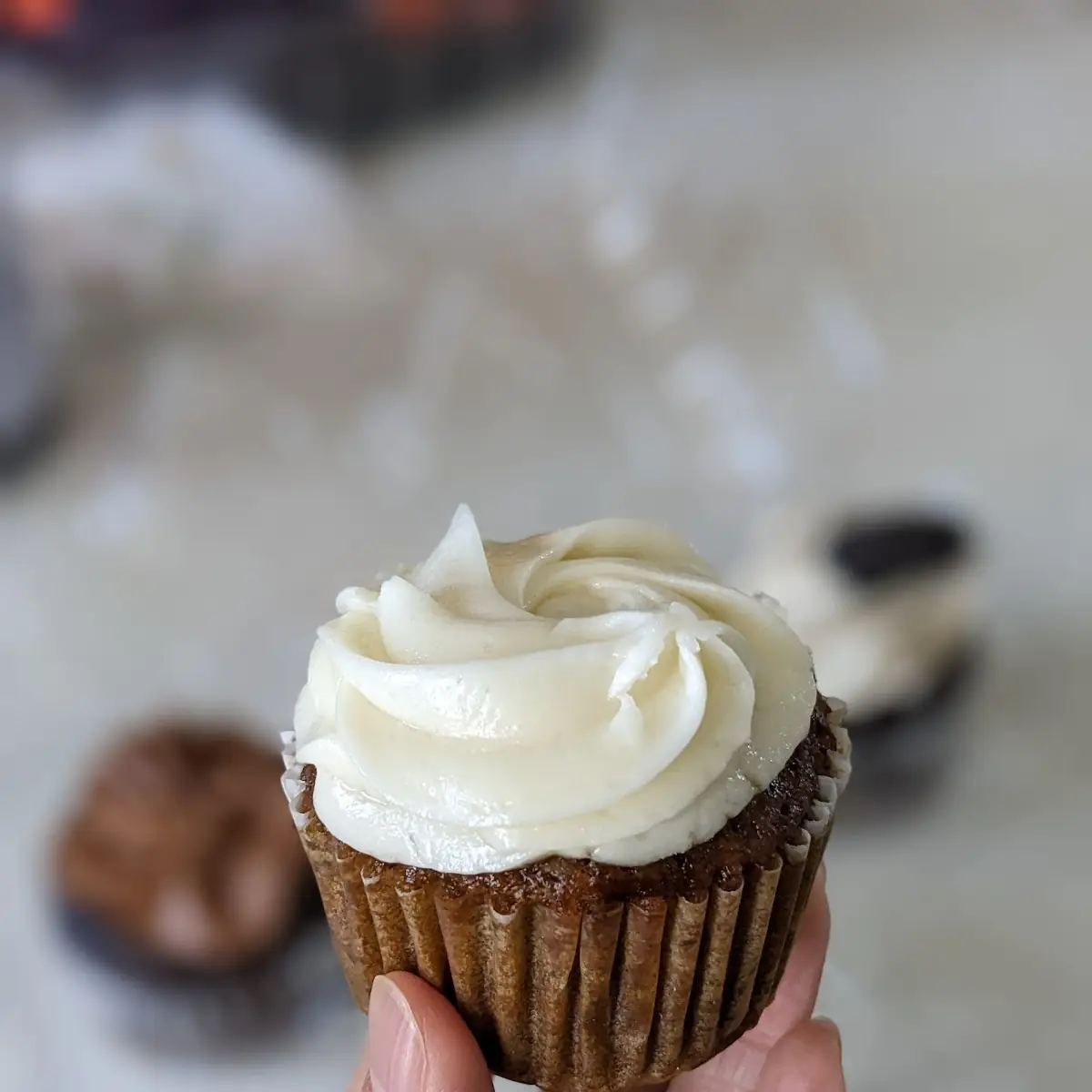 Vegan Carrot Cake Cupcake