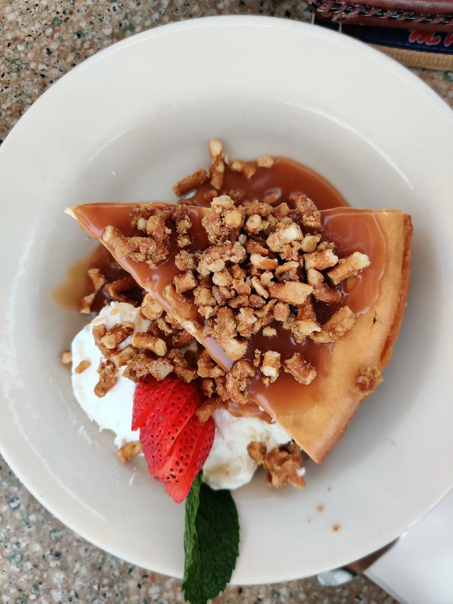 Salted Caramel Cheesecake