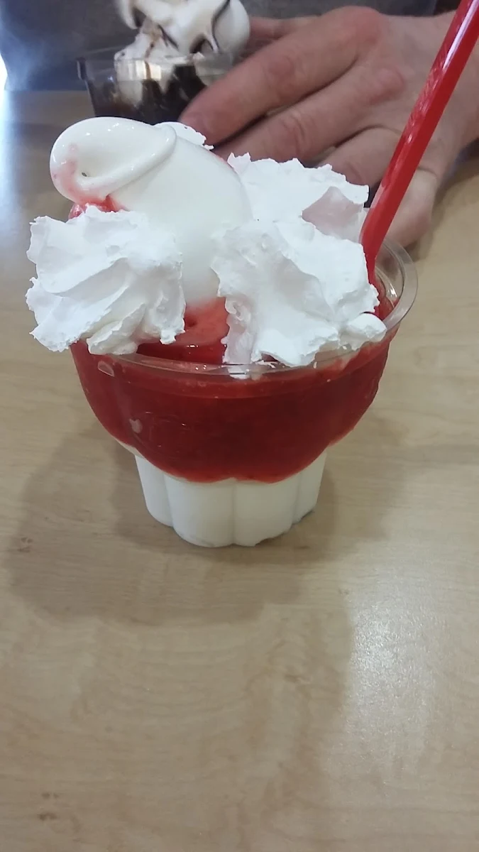 Strawberry Sundae