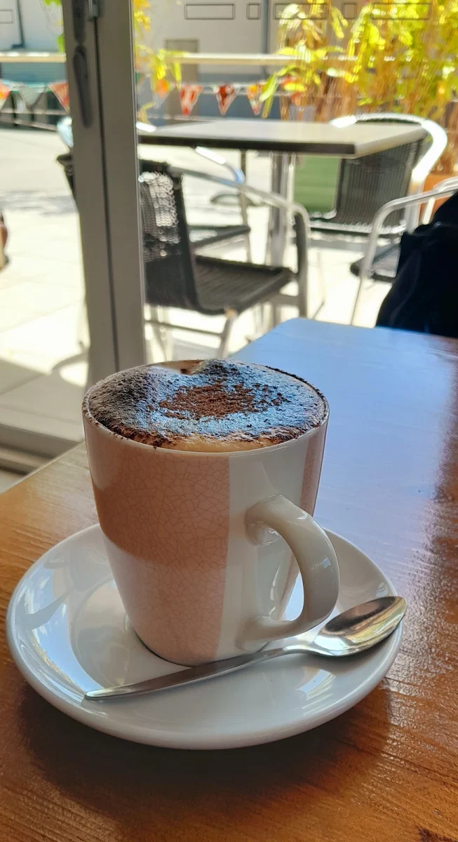 Cappuccino, Benny's Cafe Culburra Beach NSW