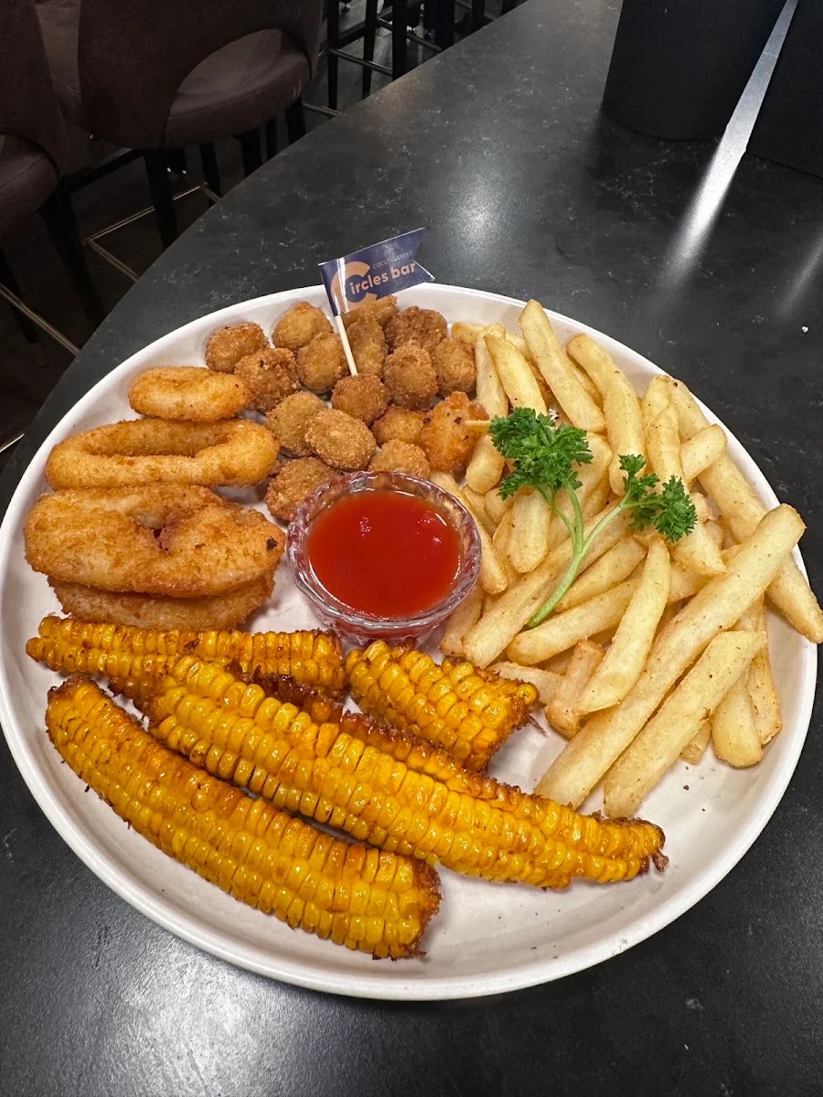 Fried Platter, Circles Bar & Restaurant