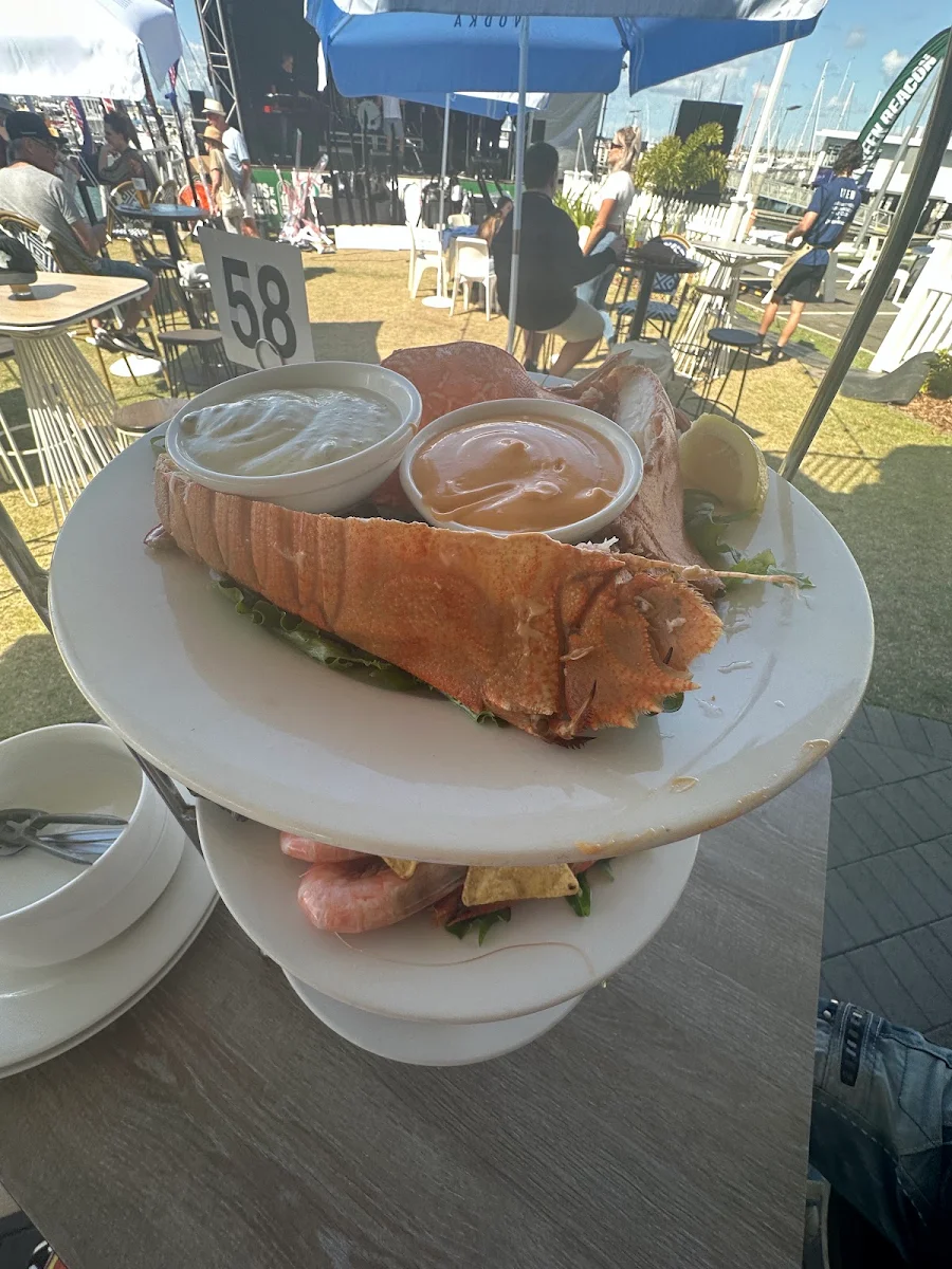 Fantastic Seafood Platter, Manly Harbour Boat Club
