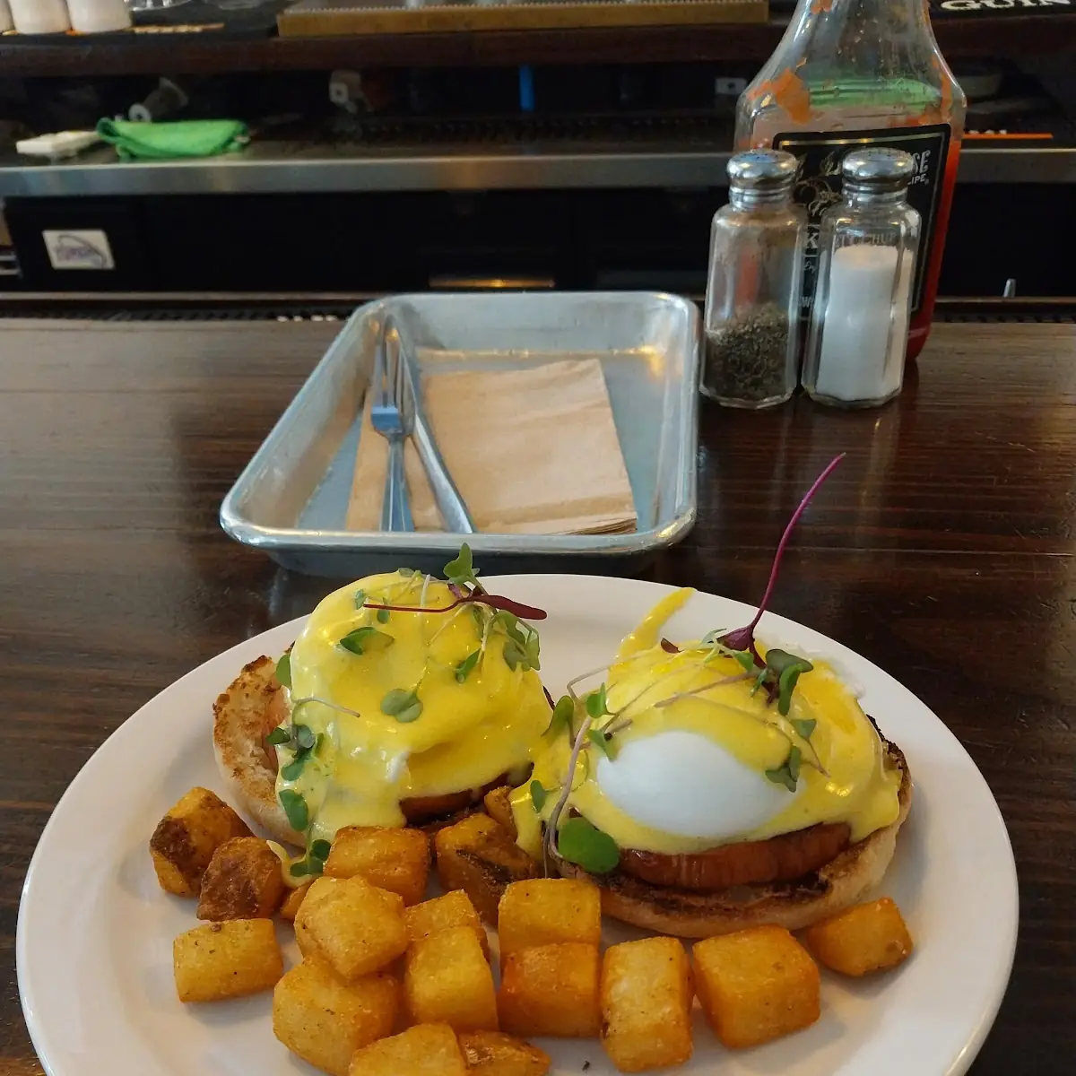 Eggs Benedict