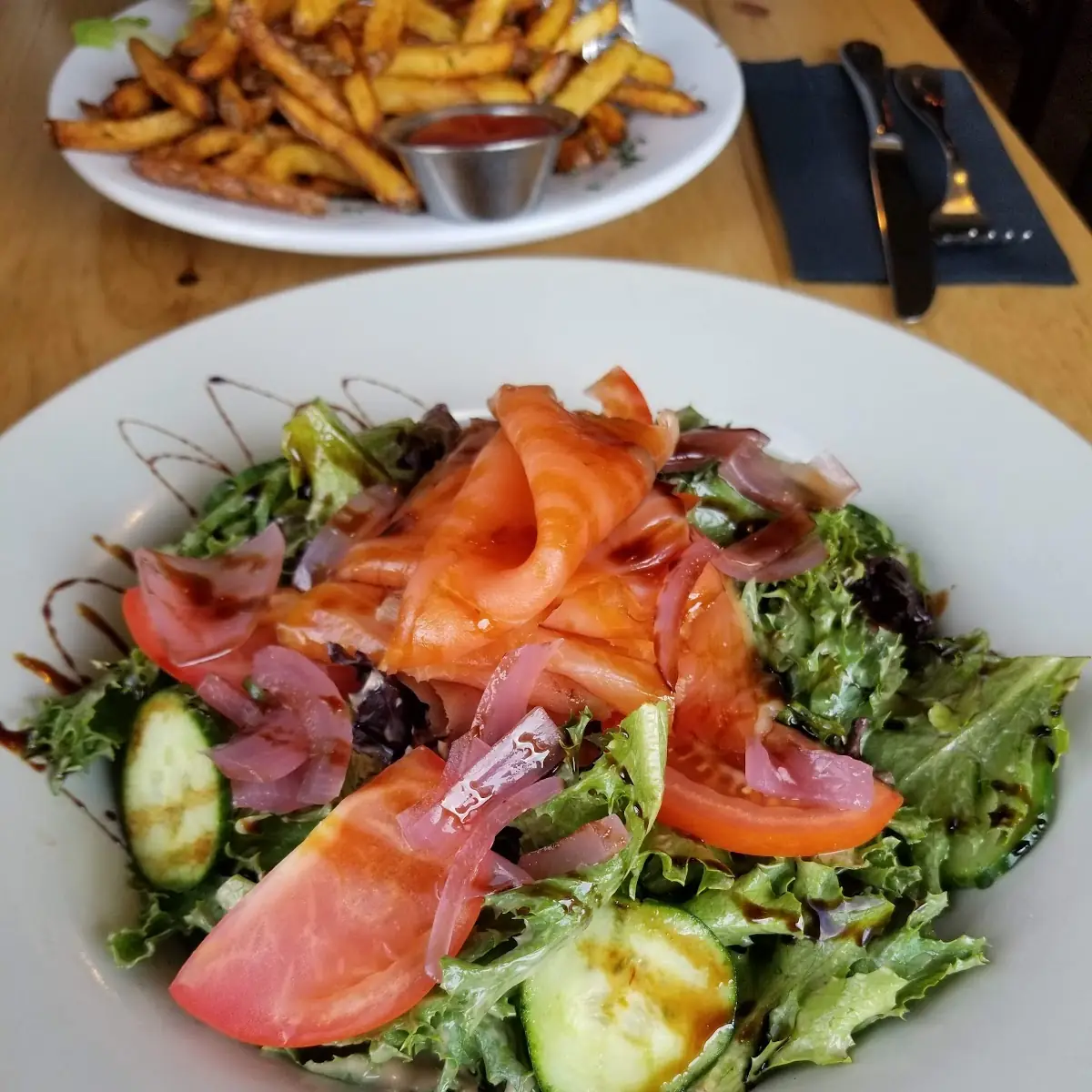 Smoked Salmon Salad