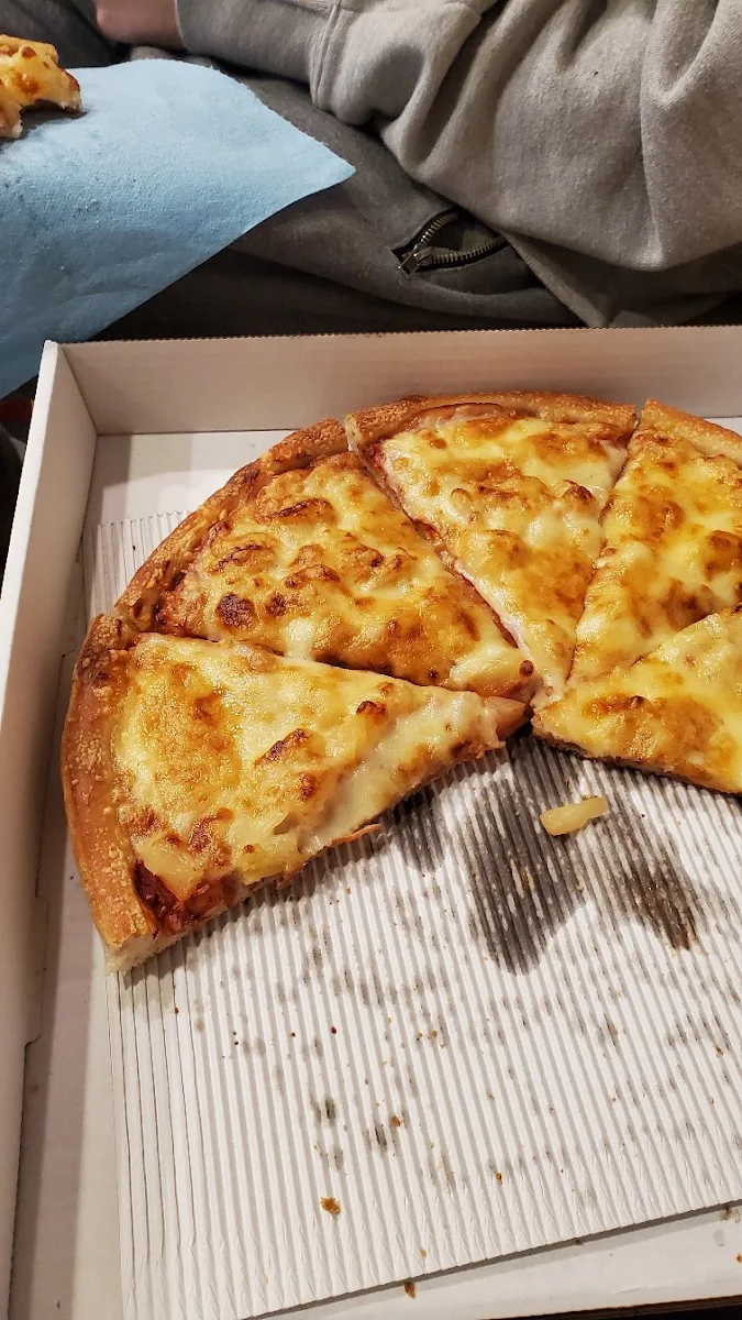 Midnight Classic Pizza