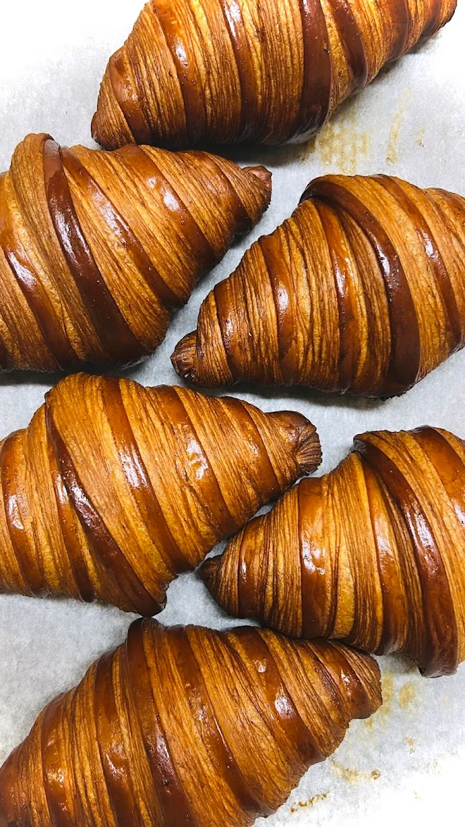 Highlights, Vandels Bakery