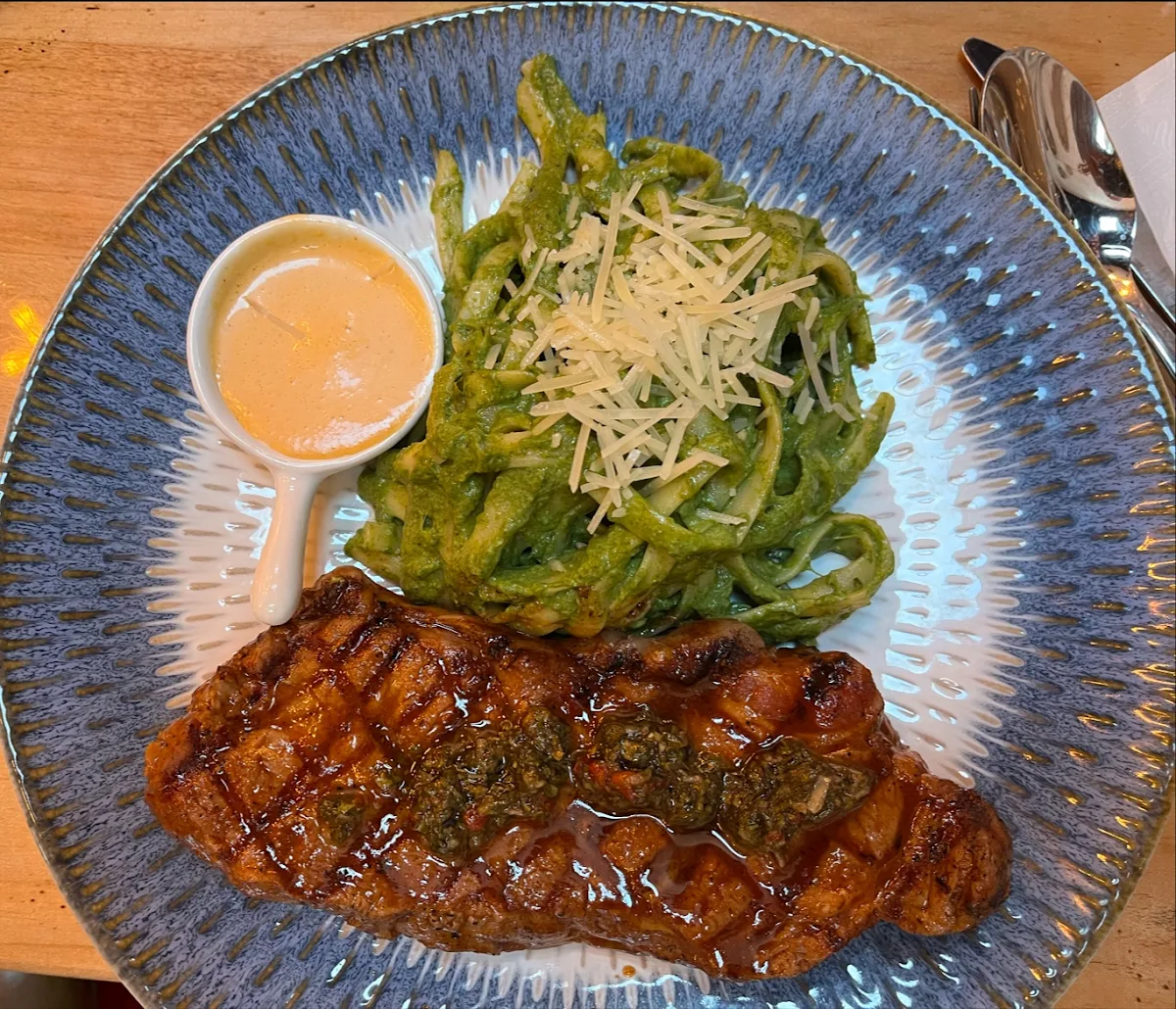 Rotisserie chicken | Pollo a la Brasa