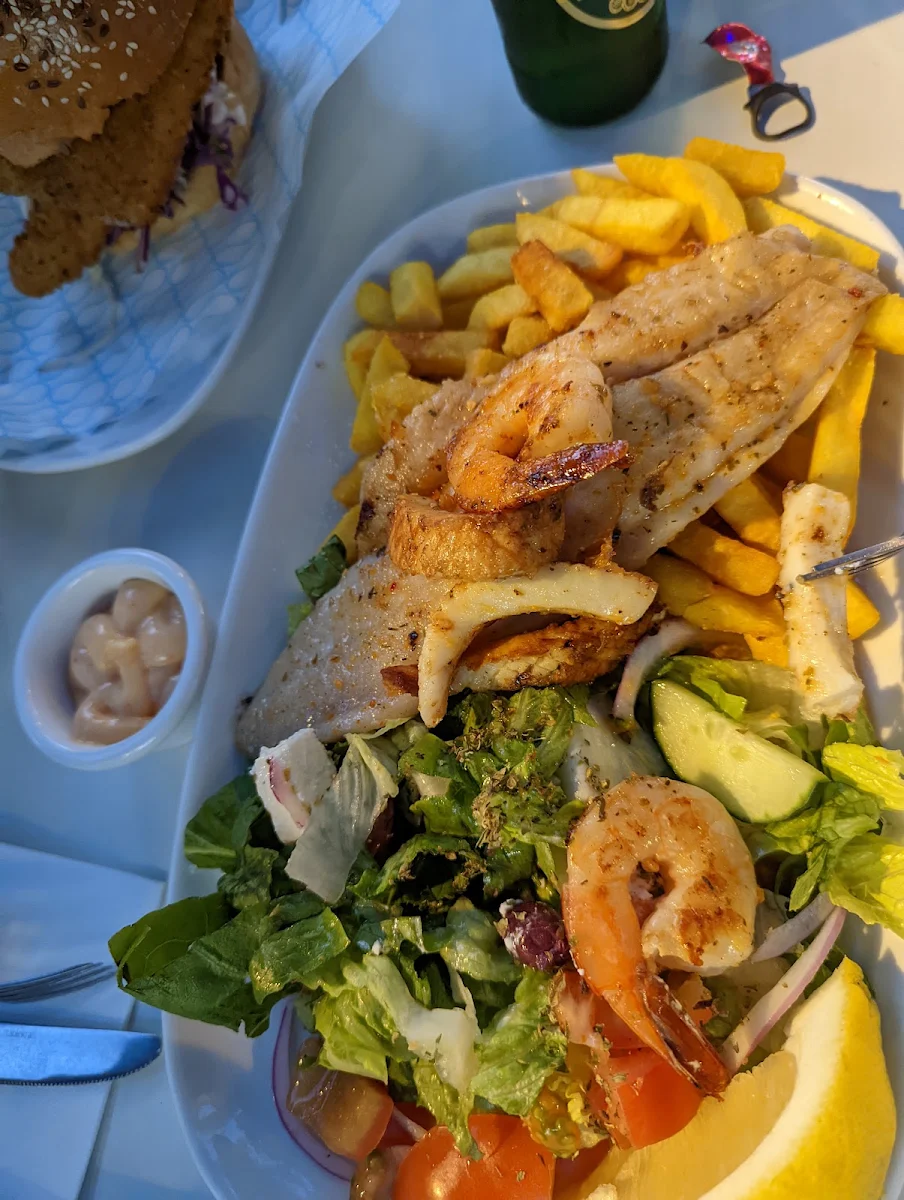 Seafood Platter, Hunky Dory Fish & Chips Oakleigh
