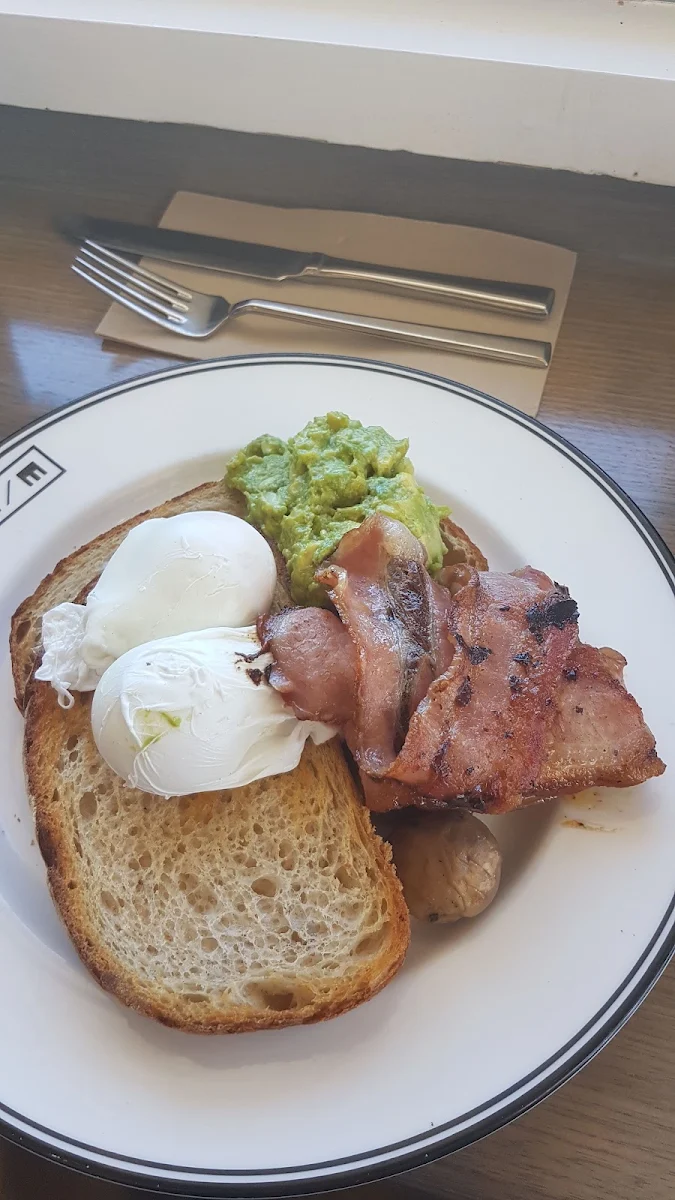Big Breakfast, Island Market Trigg