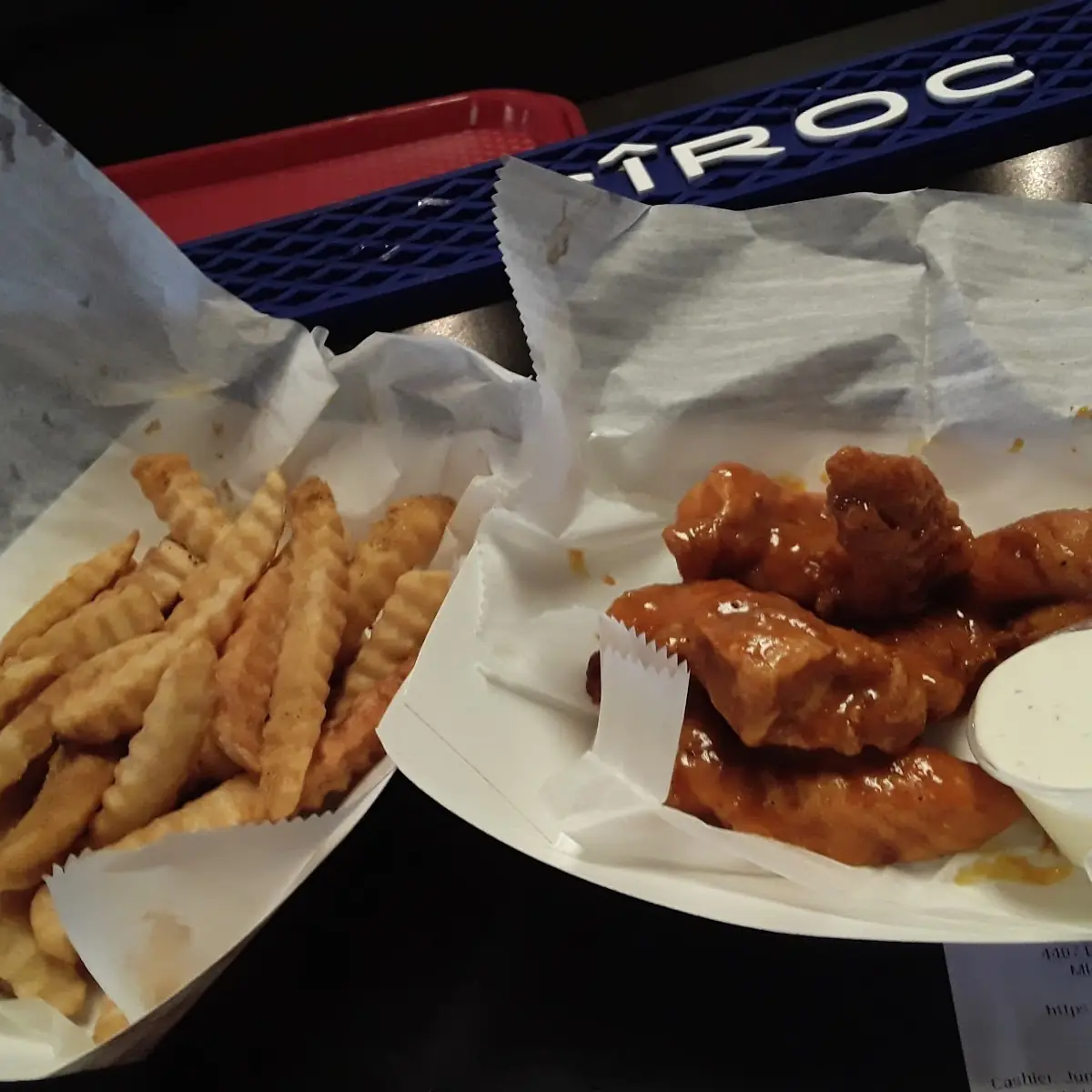 Boneless Wings and Fries