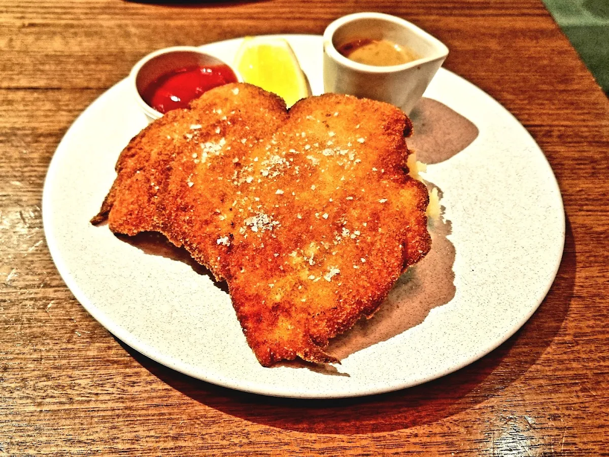 Jager Aka Hunter Chicken Schnitzel with Mushroom Ragout, Winghaus Entertainment Quarter