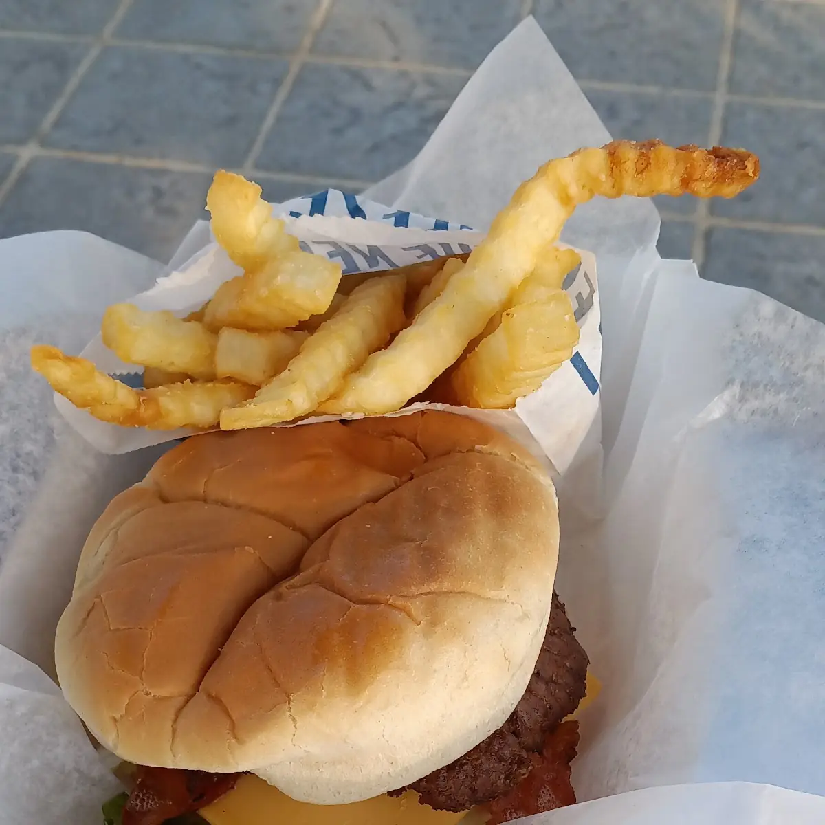 Bacon Cheeseburger Combo