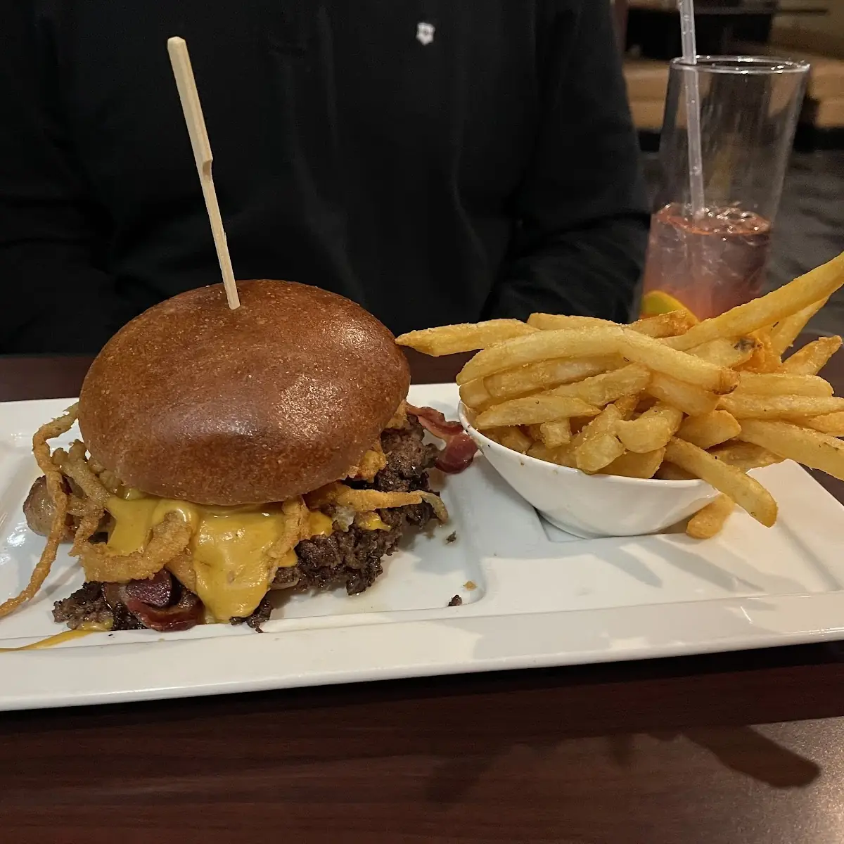 Pub Smash Burger