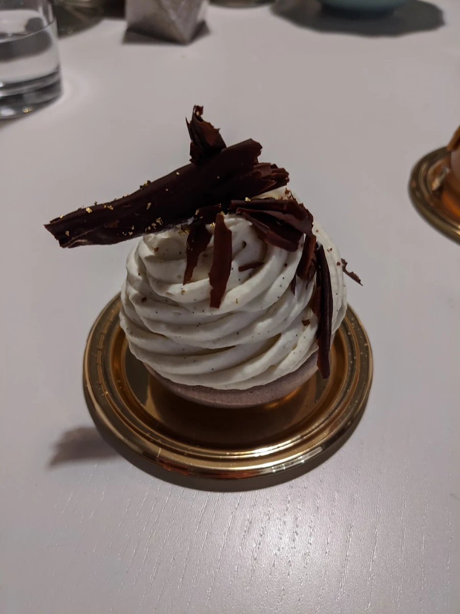 Black Forest Pavlova