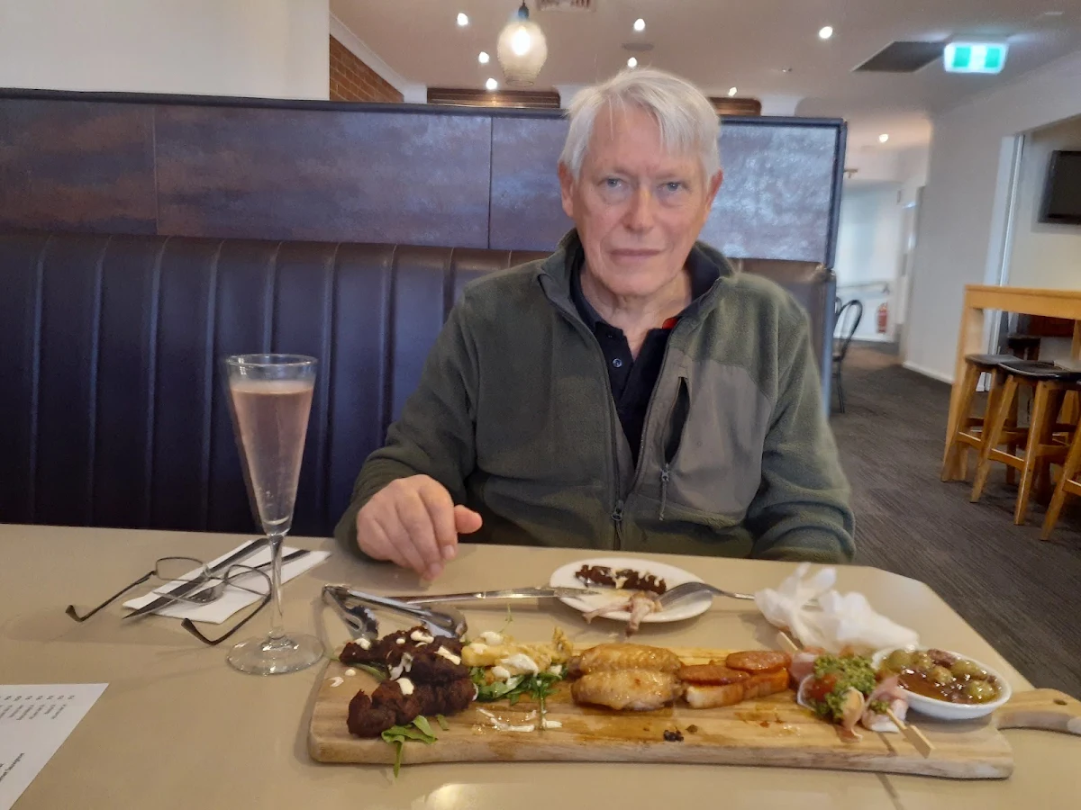Highlights, The Office Wine Bar & Lounge