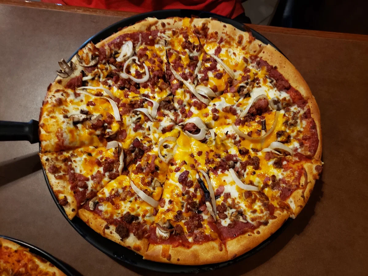 Cheeseburger Pizza