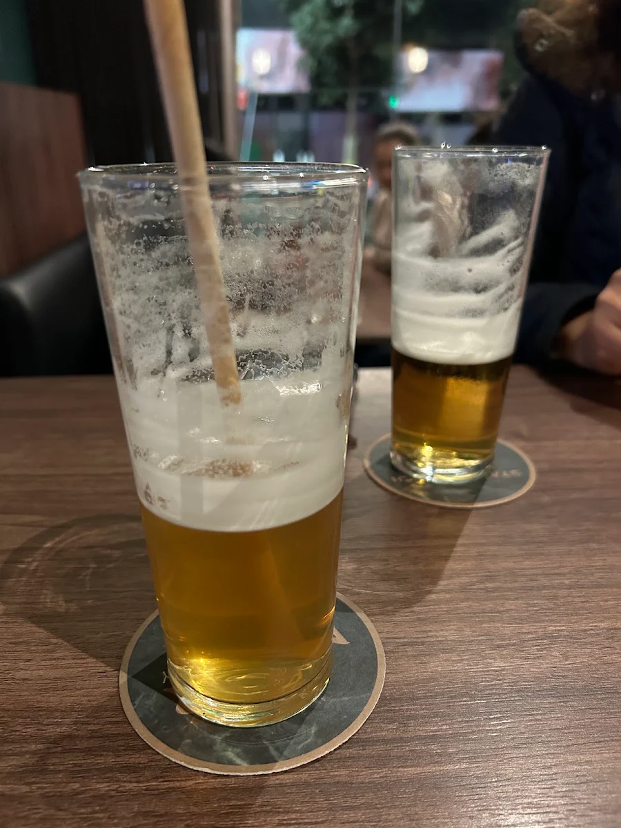 Highlights, M Bar