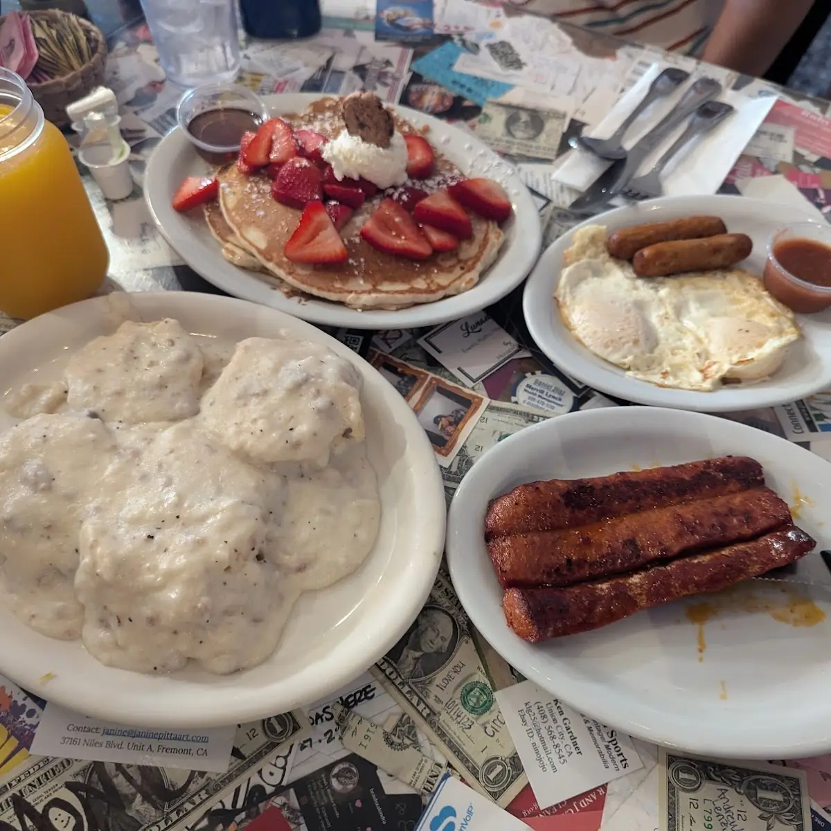 Biscuits Gravy