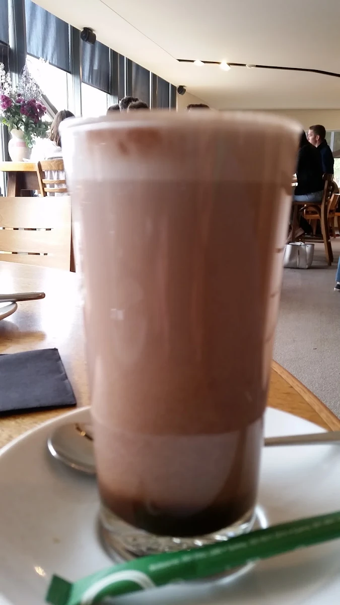 Hot Chocolate, Peppermint Bay & Peppermint Bay Cruises