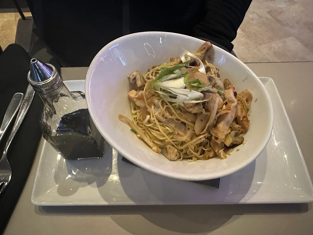 Highlights, The Well Public House at Elements Casino Chilliwack