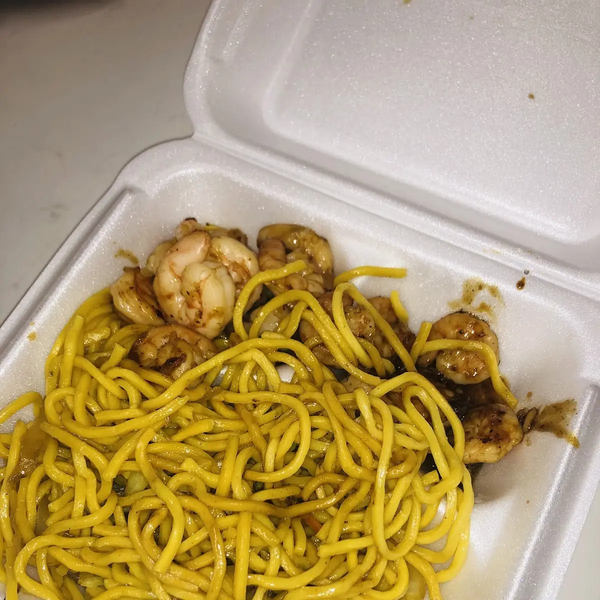 Shrimp Lo Mein Noodles