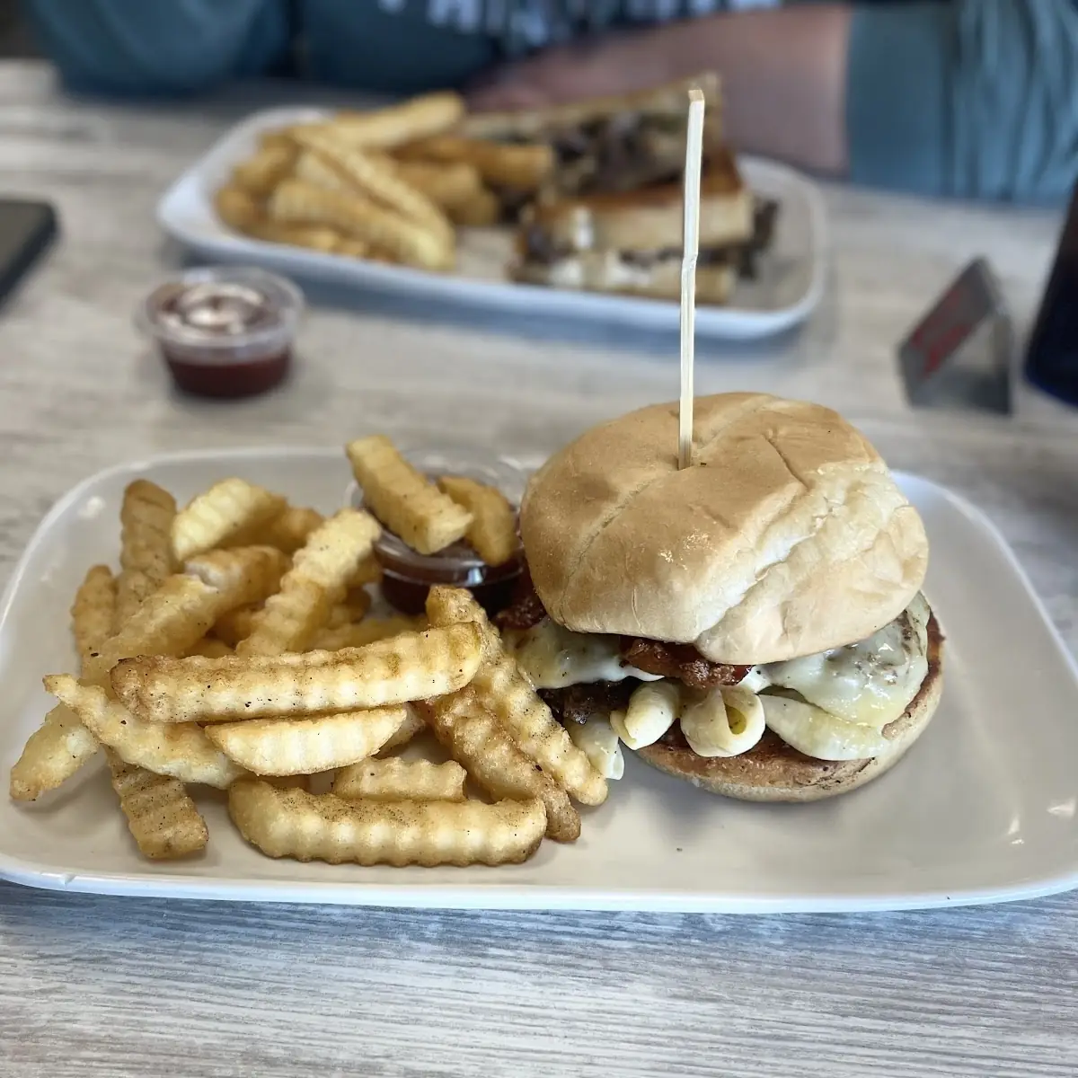 Mac Daddy Burger