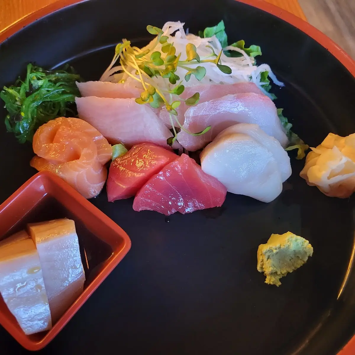 Sashimi Deluxe