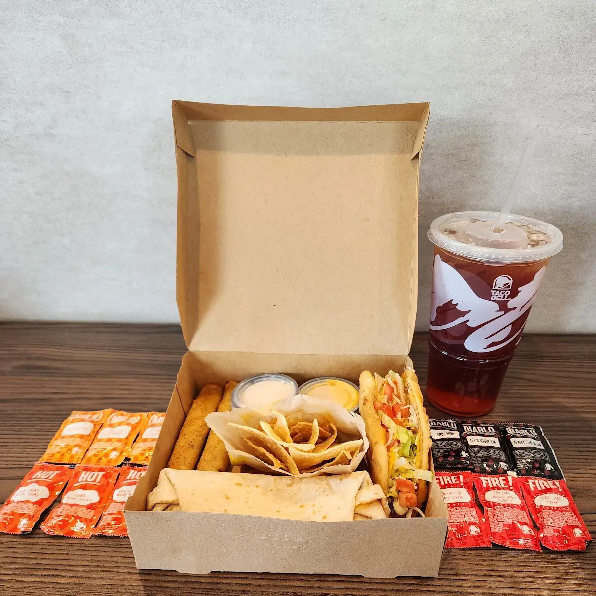 Rolled Chicken Taco Deluxe Box