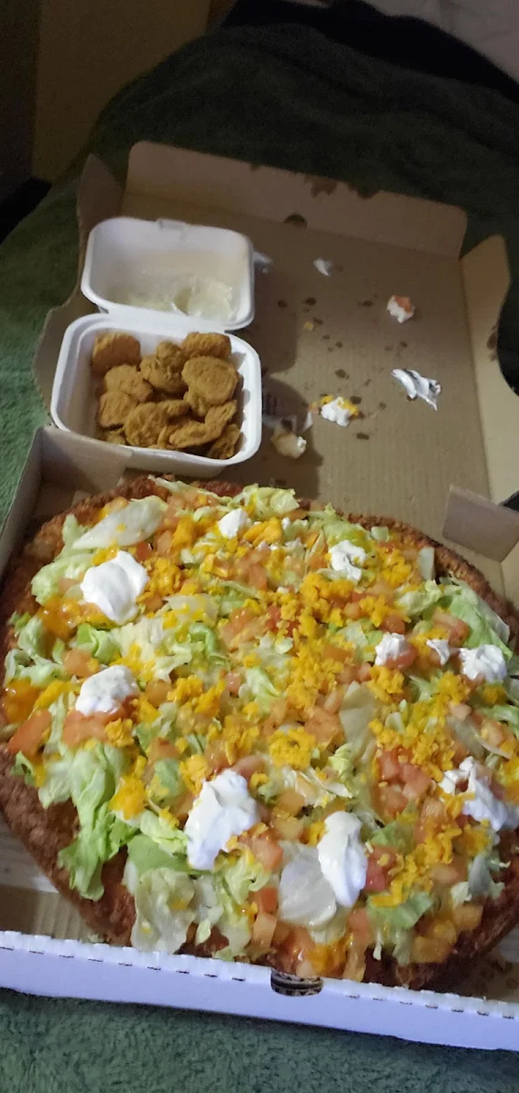 The Taco Pizza, Pizza Factory
