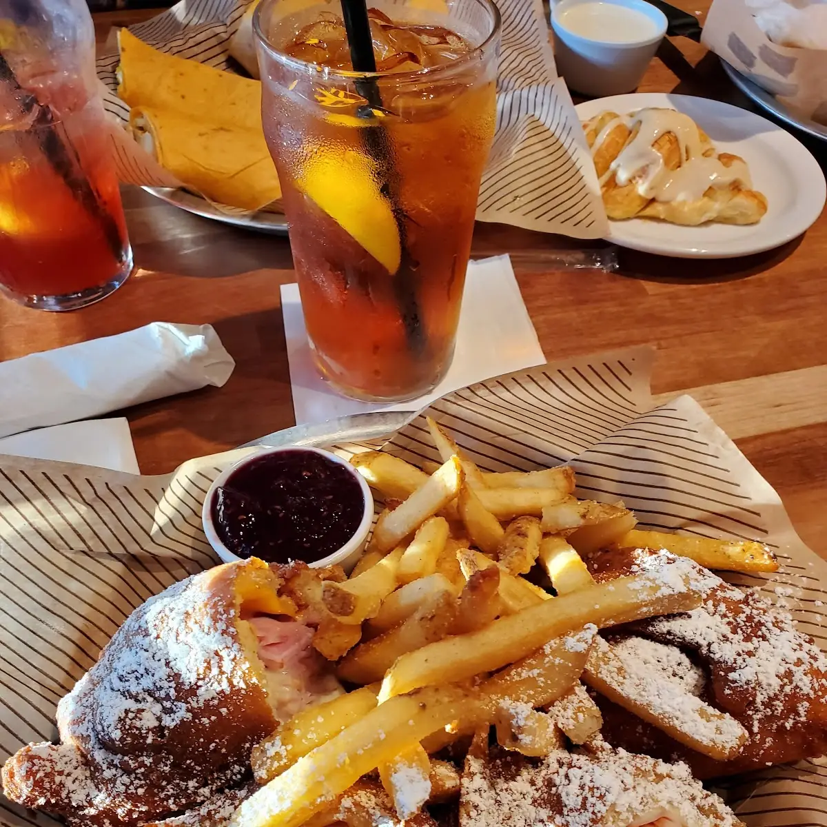 Monte Cristo Sandwich