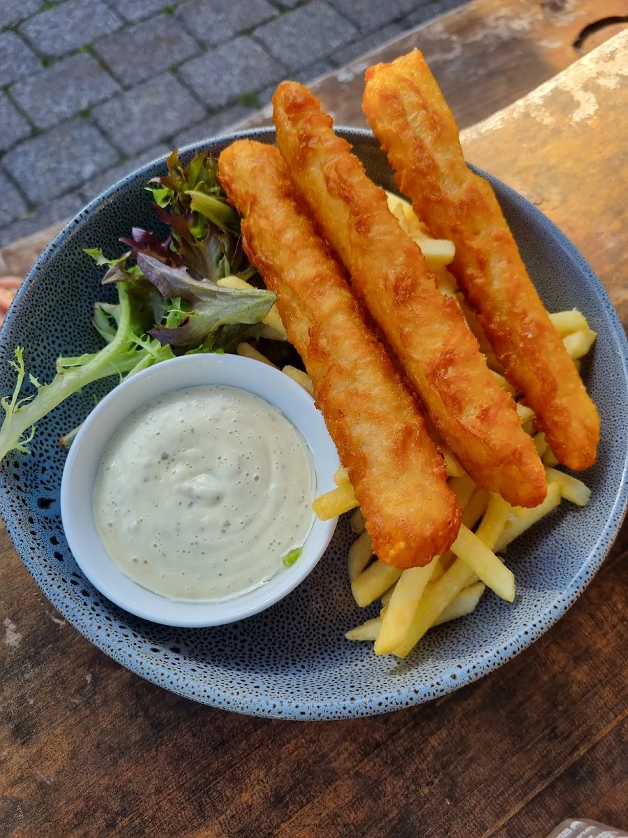 Fish & Chips, Secret Serenity Café