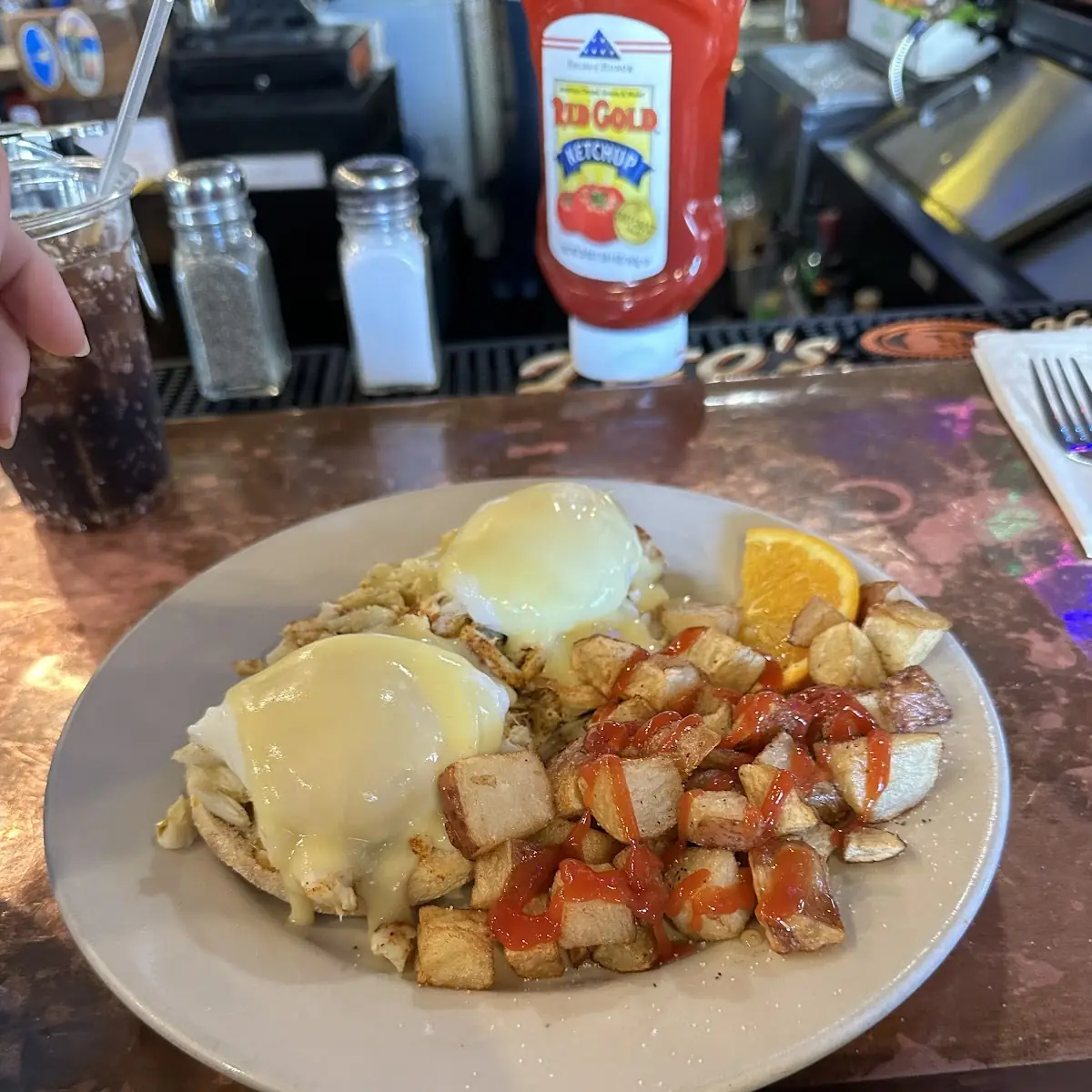 Crab Benedict